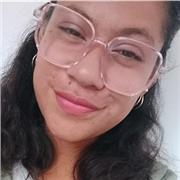 16-jährige Schülerin gibt Nachhilfe für Französisch